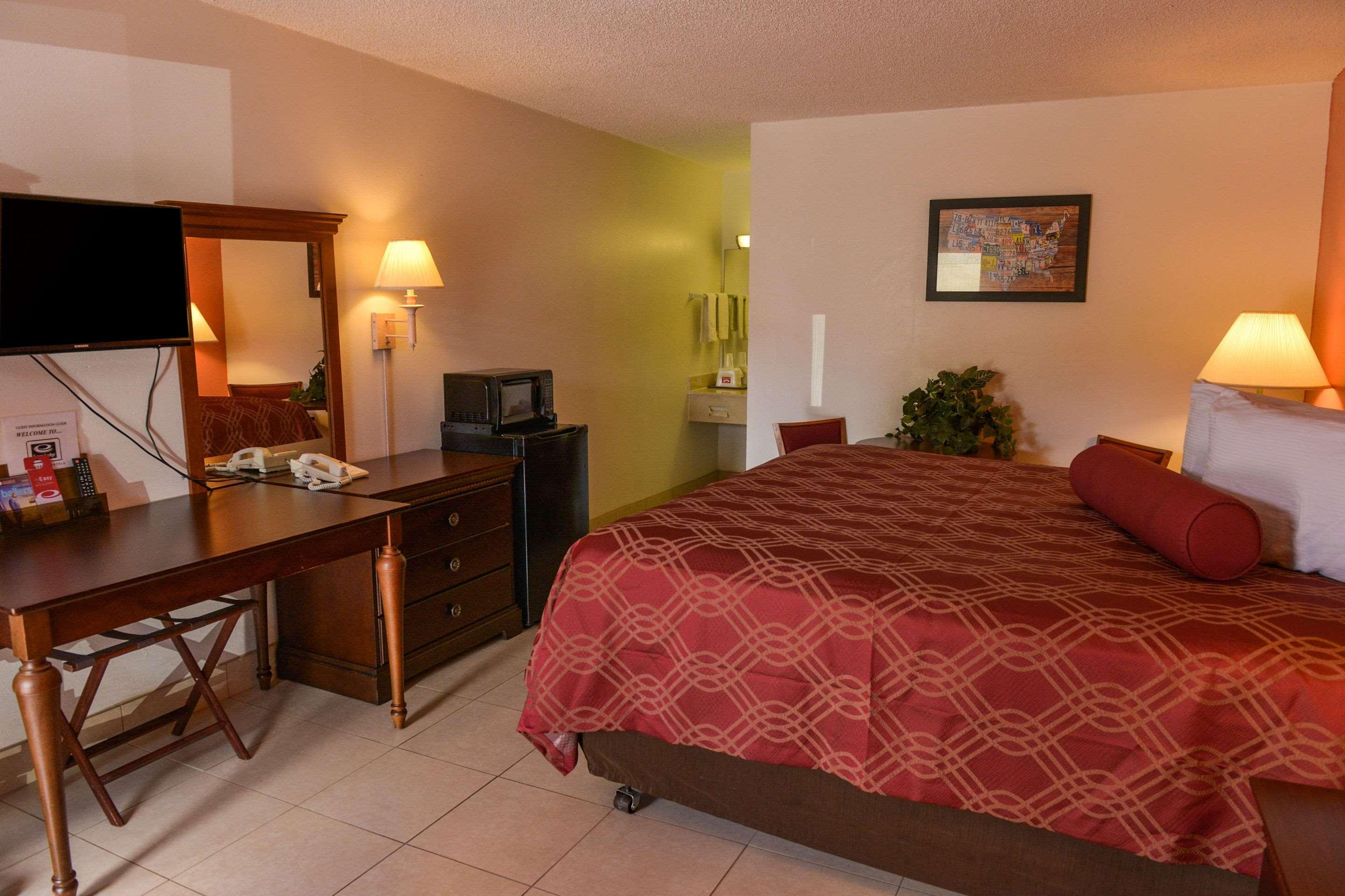 Econo Lodge North North Fort Myers Exteriör bild